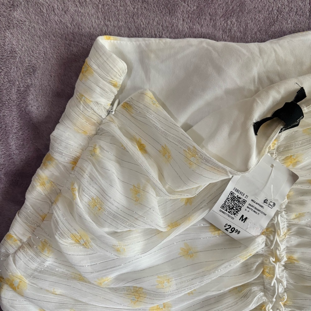 Forever 21 White Yellow Floral Ruched Ruffle Mini Skirt Metallic Stripe Medium - Picture 4 of 7